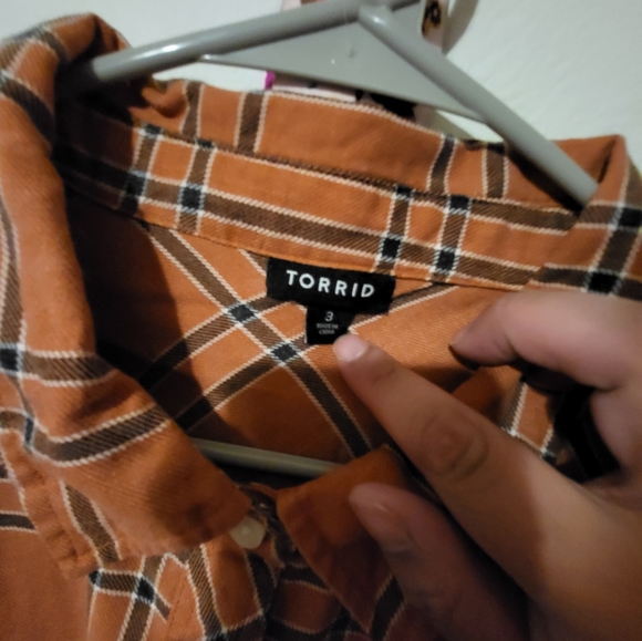 Flannel - Picture 3 of 3